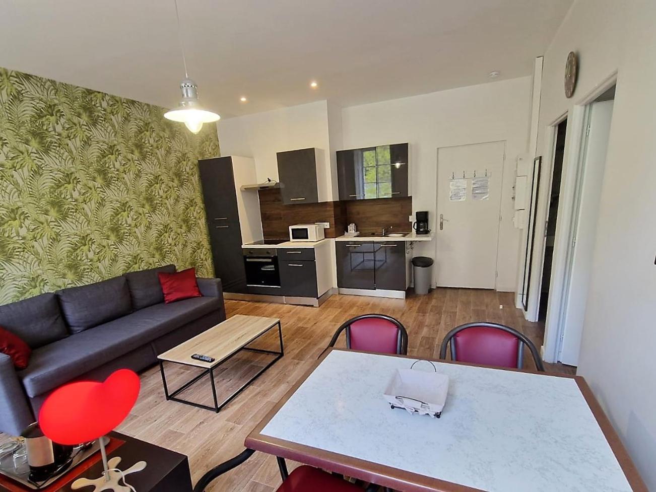 Royal Luchon Lejlighedshotel Bagnères-de-Luchon Eksteriør billede